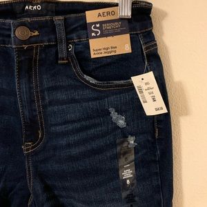 BNWT High Rise Ankle Jegging by AERO